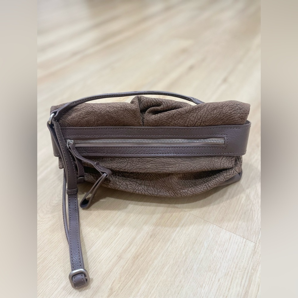Adolfo Dominguez brown sheep leather boho handbag with zipper closure